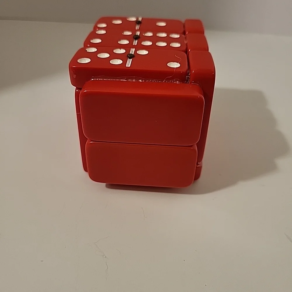 Red Domino Pen Holder 1125D